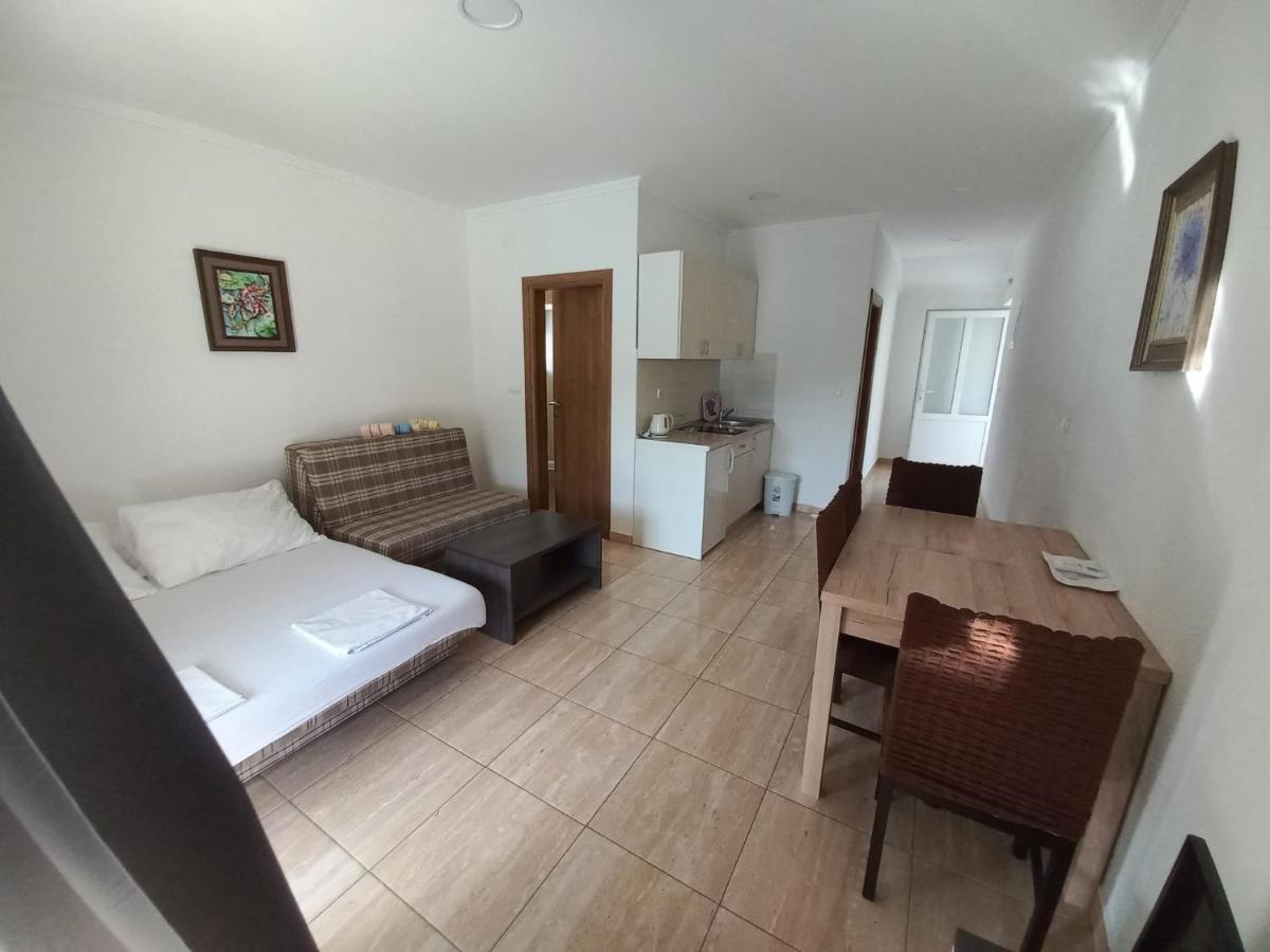 Apartmani Jopi Неум Экстерьер фото