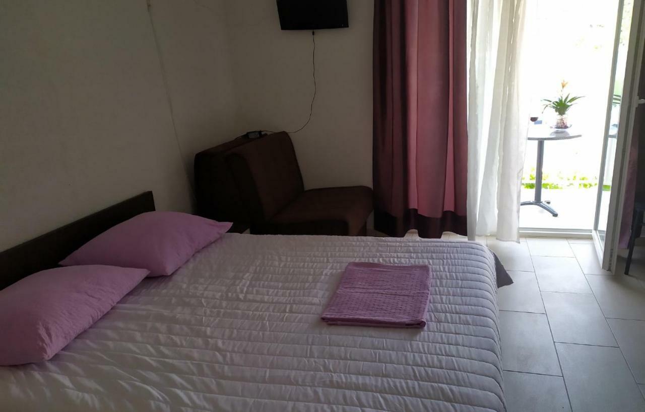 Apartmani Jopi Неум Экстерьер фото